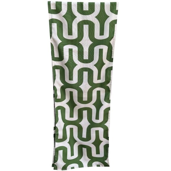 Rodeo Home Green & White Geometric Pattern Woven Rectangle Table Runner 13"x72" - Picture 3 of 6